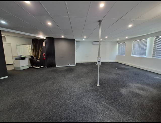 207M² OFFICE TO LET IN RIVONIA